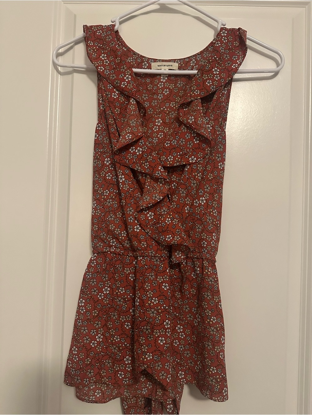 Max Studio Rust Floral Button-Front Top - Picture 2 of 4
